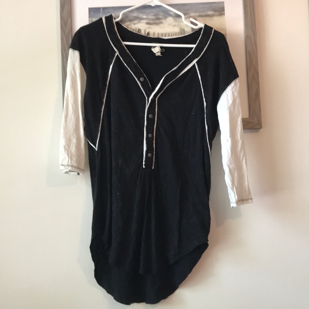 Baseball tee